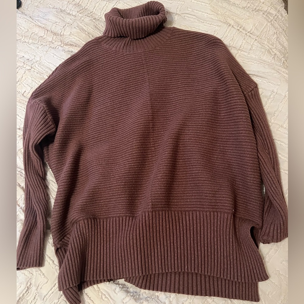 Brown turtle neck sweater